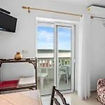 Rab With Private Dock And Sea Views Apartman