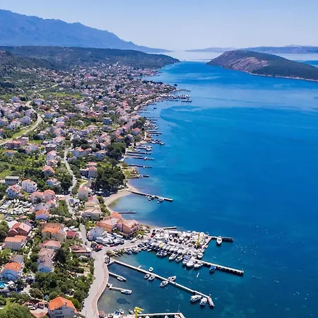 Rab With Private Dock And Sea Views Apartman *