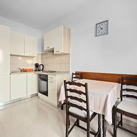 Rab With Private Dock And Sea Views Apartment Rab Town