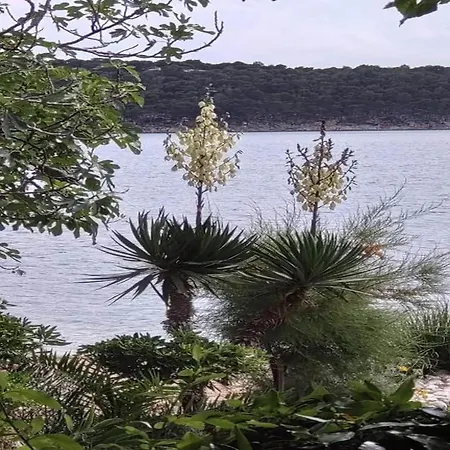 아파트 Rab With Private Dock And Sea Views 라브